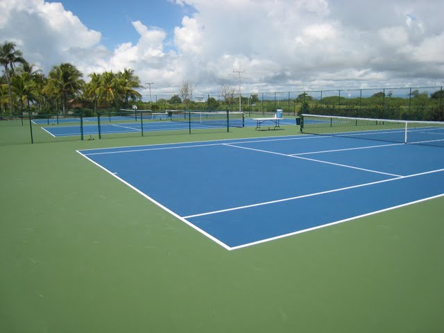 Las Olas Tennis Facility